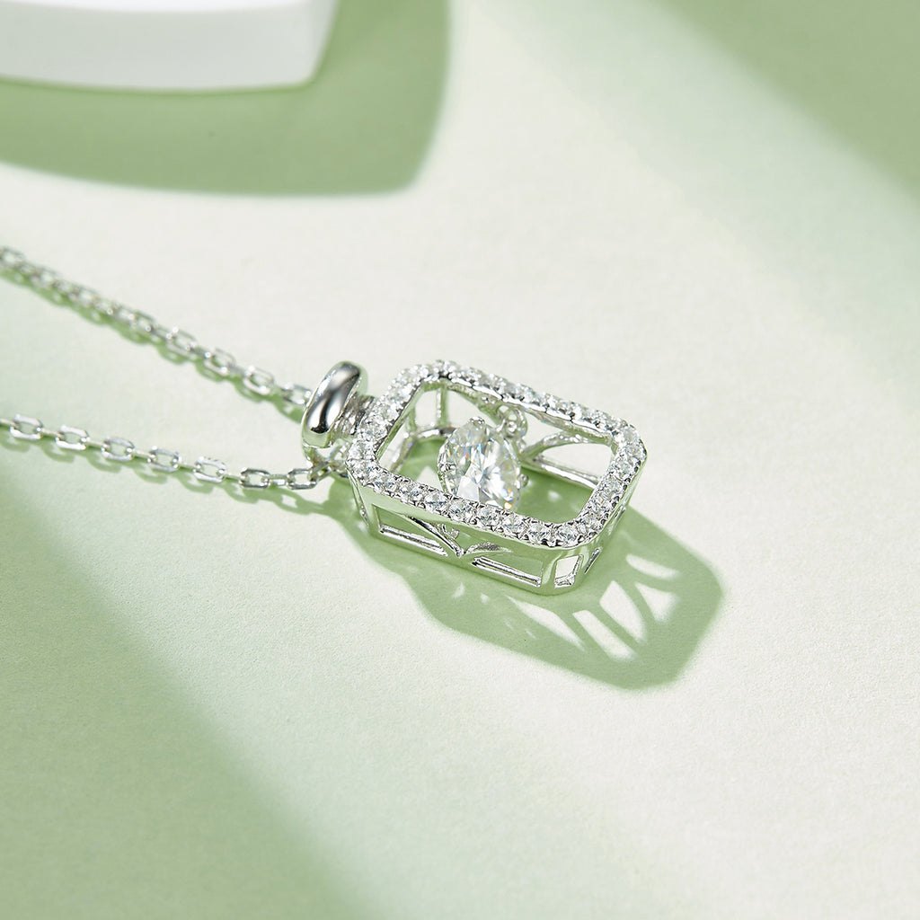 S925 Argent Sterling 0.5ct Rectangle Collier de Moissanite 45cm Plaqué Platine Bord de Pave