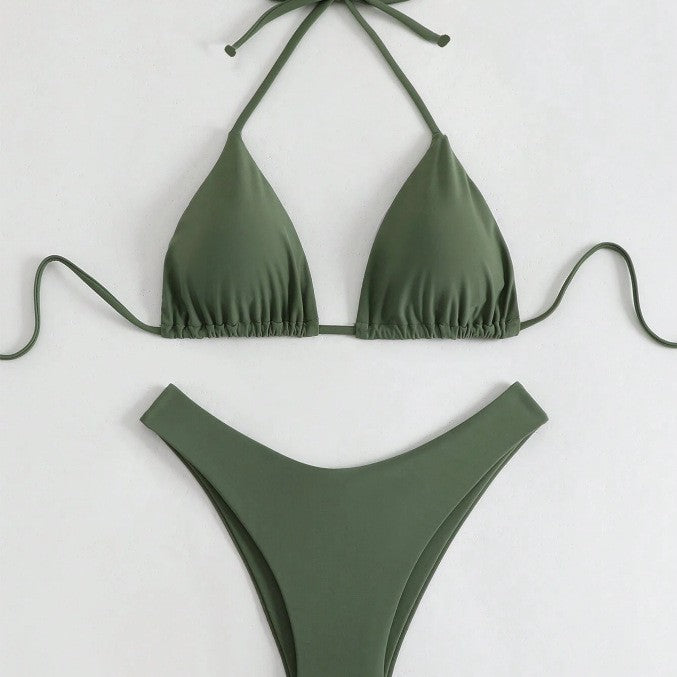 Bikini de plage de couleur solide