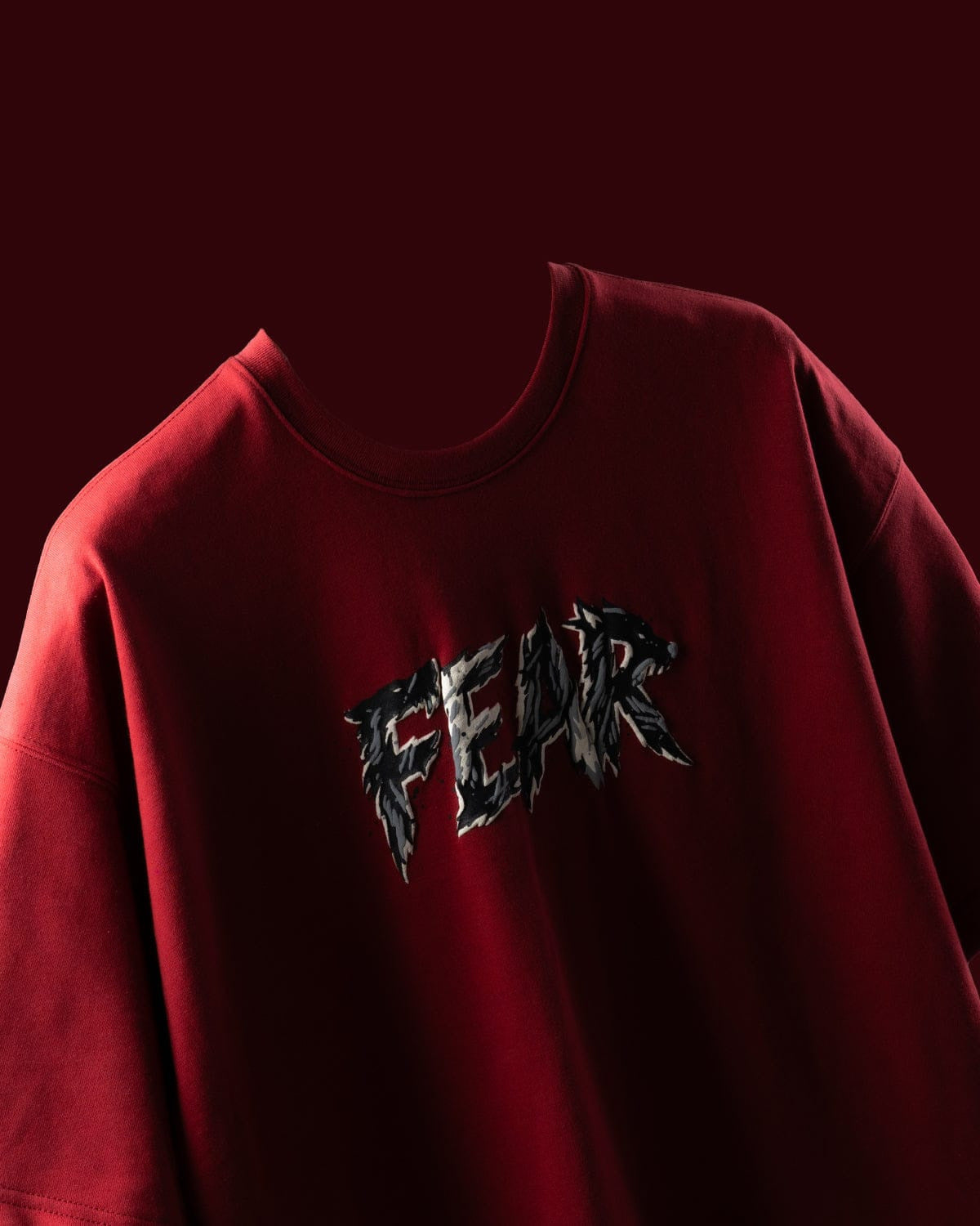 T-shirt à épaulettes rouge à vin de style américain