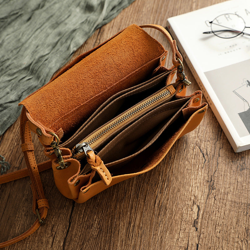 Les femmes Petit sac transversal en cuir de vache plein grain