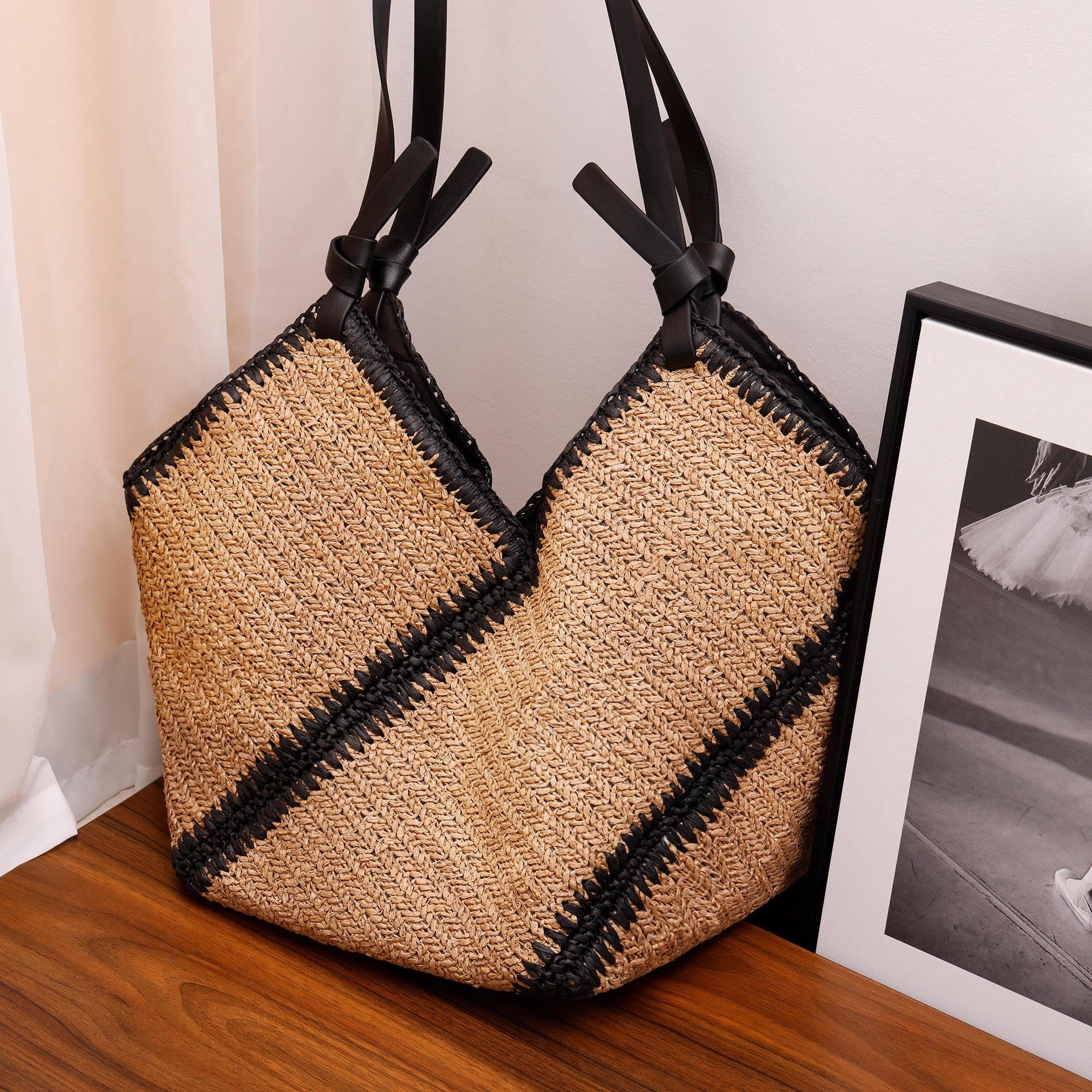 Sac tissé à la main polyvalent en paille rayée