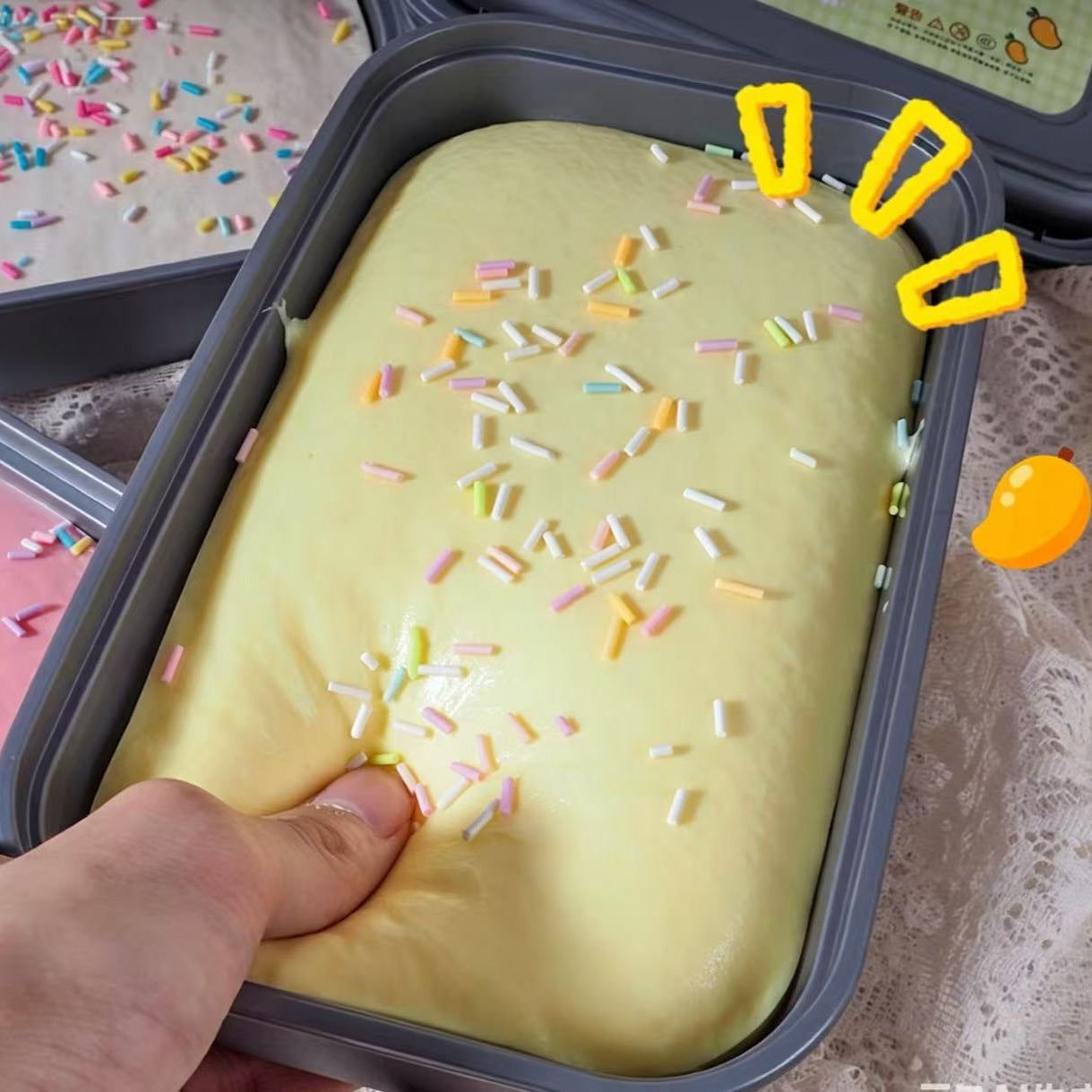 Jouet d'aération en boîte à rétractation lente