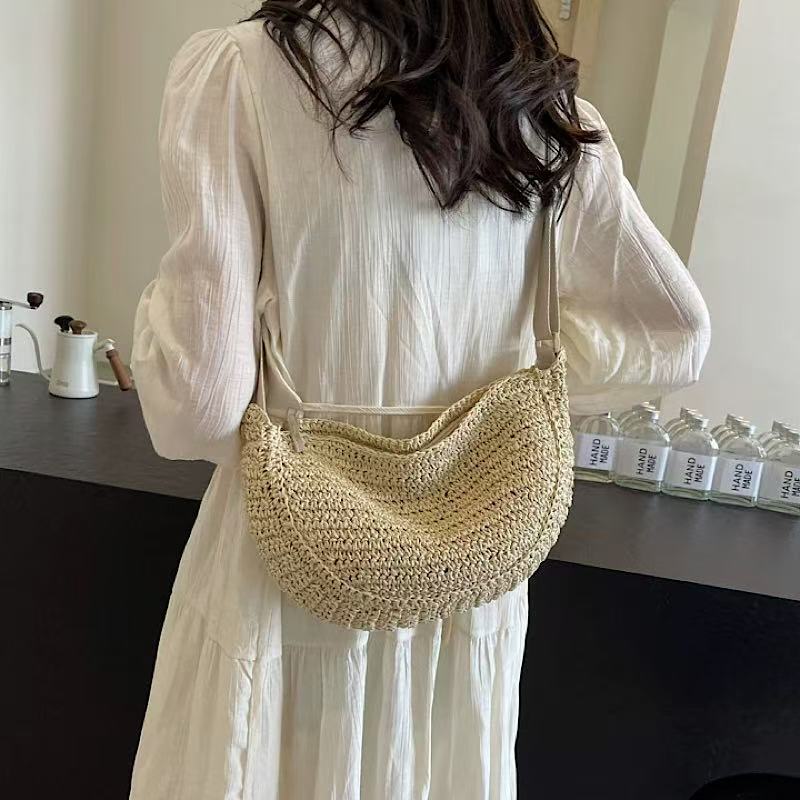 Tissé à la main Seaside Casual Getaway Relaxed Vibe Dumpling-style Woven Waist Bag