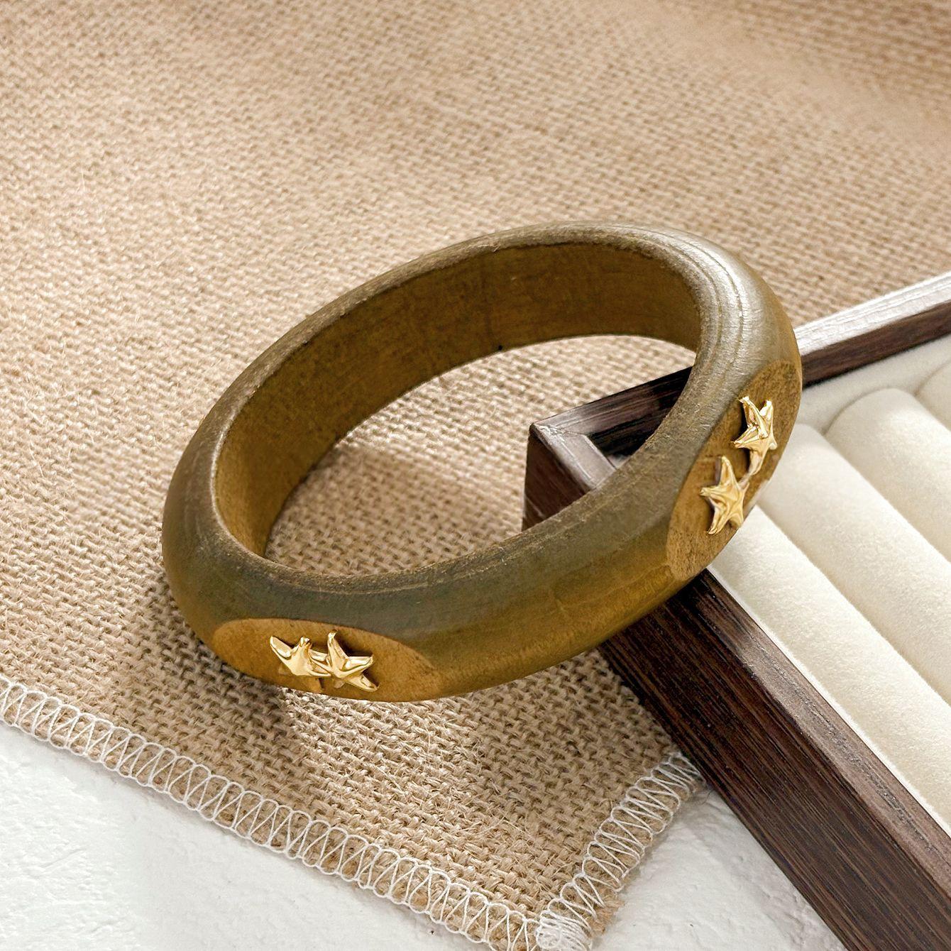 Versatile tendance et bracelet gras pour les femmes