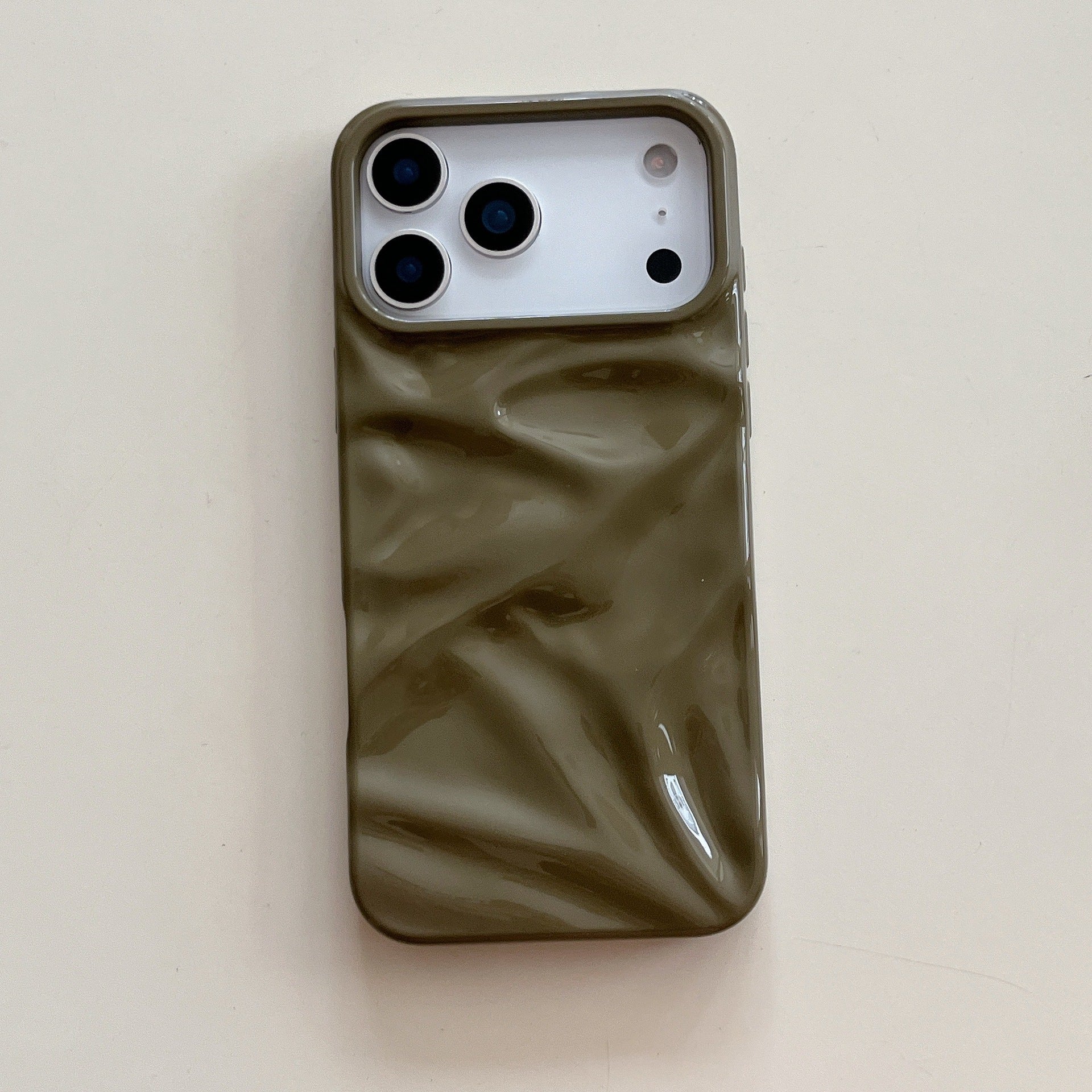 Modèle plissé en trois dimensions Automne et Hiver