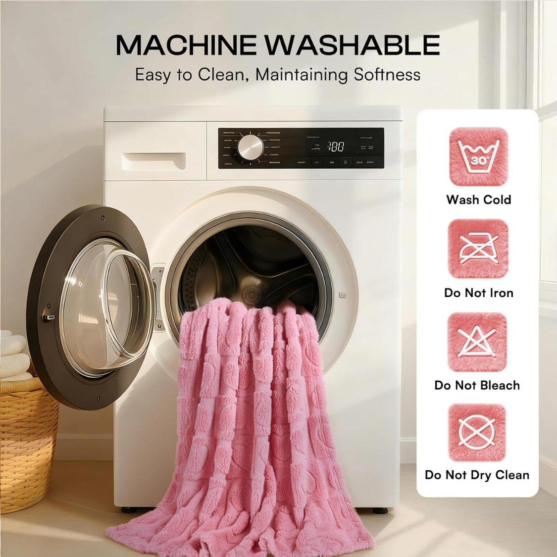 Soft fleece machine-washable dog blanket