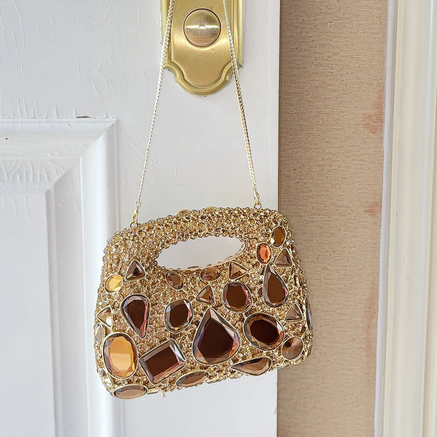 Sac à main de soirée doré robuste avec diamants