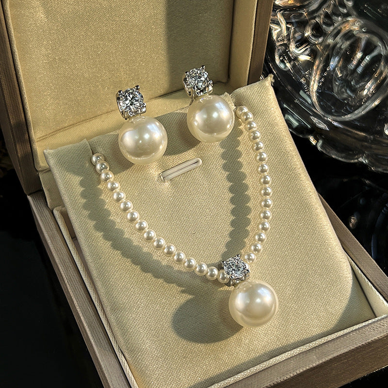 Perle set collier perles blanches pour les femmes