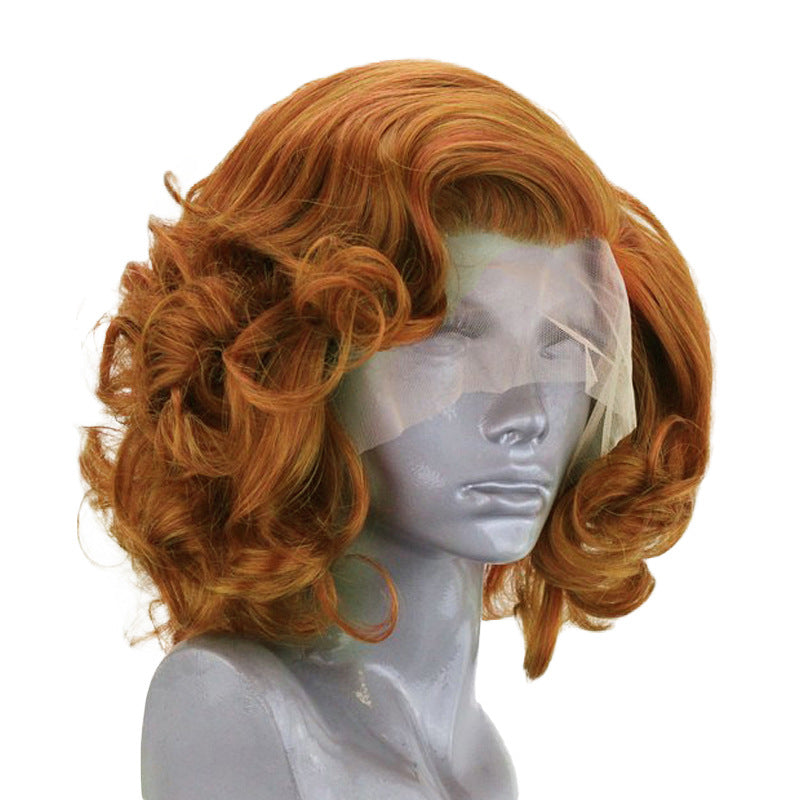Tête de bobo cheveux courts moelleux cheveux courts bouclés
