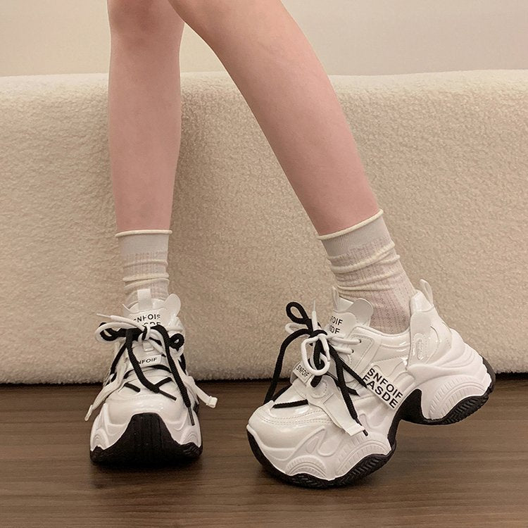 Les chaussures de papa sont tendance