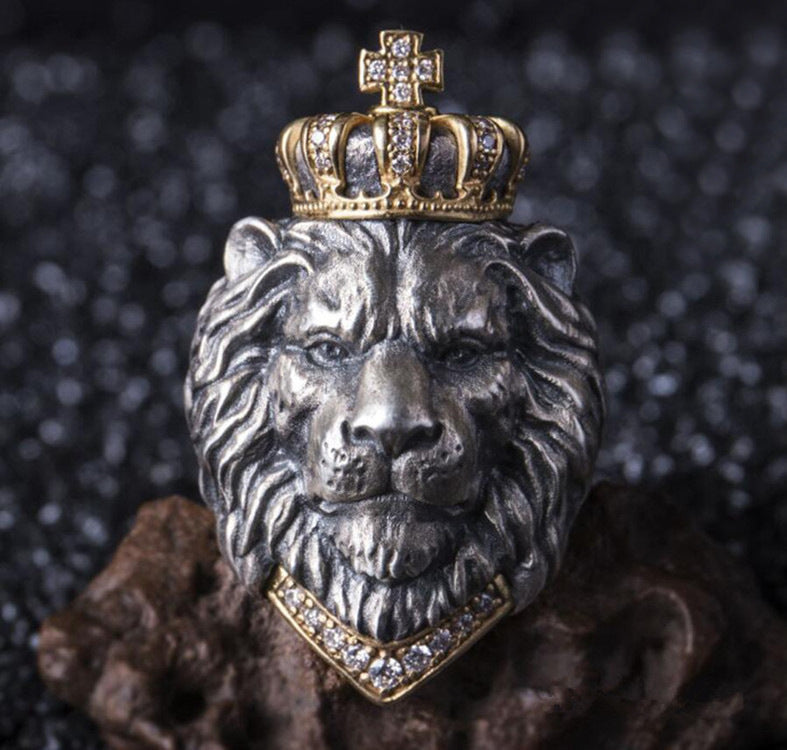 Ancienne bague de lion