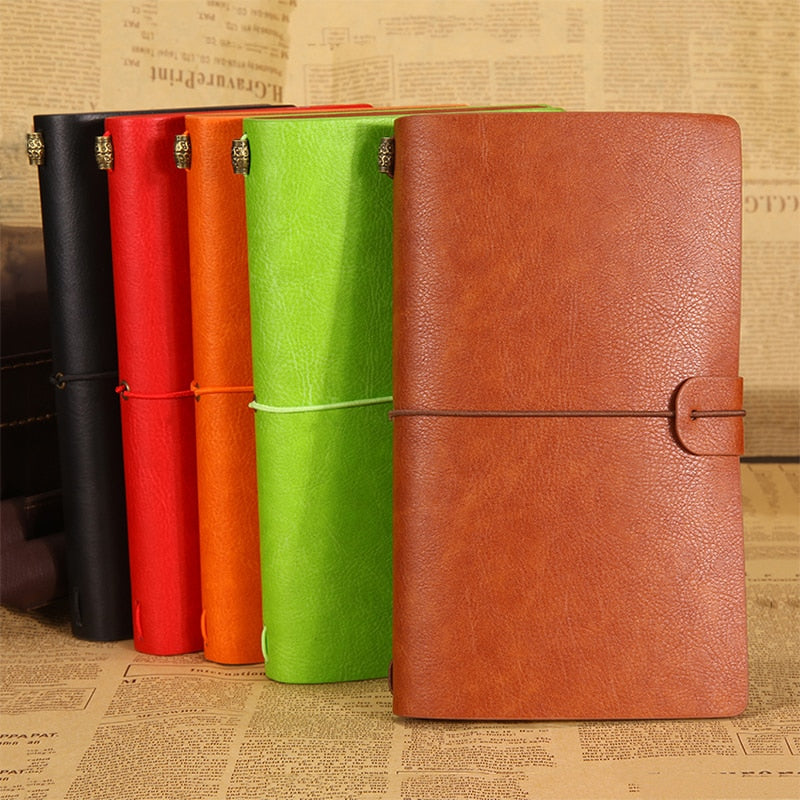 Vieux carnet de voyage en cuir journal livre A6
