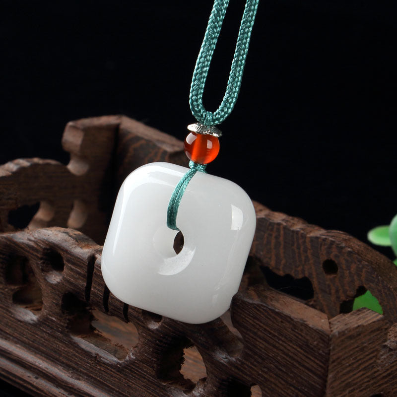 Xinjiang Platinum Silk Jade Pendentif Jade blanc naturel Safe Buckle Bamboo Section No-good