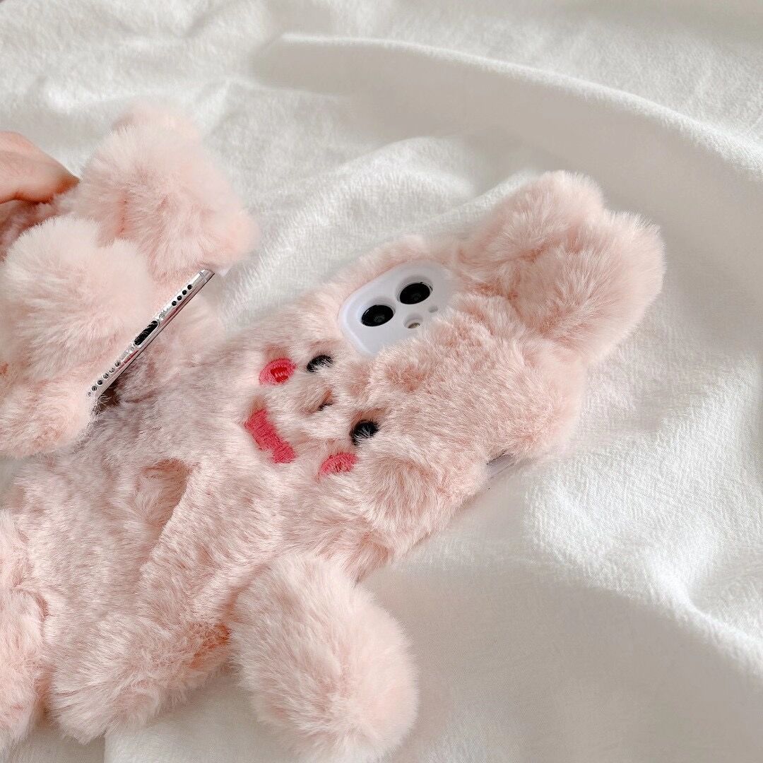 Étui de téléphone en peluche rose lapin