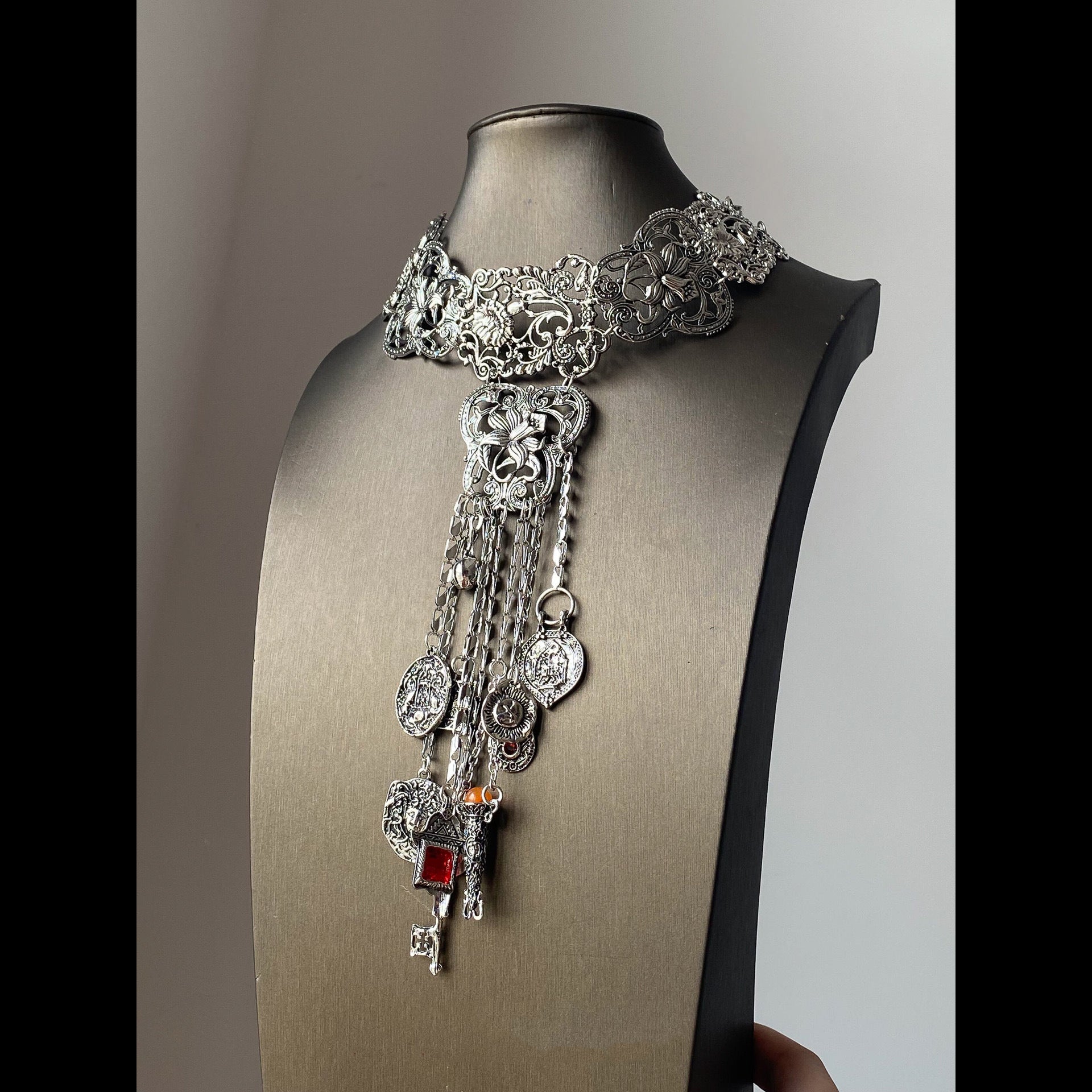 Collier en métal de style ethnique bohème