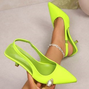 Chaussures européennes et américaines de style Plus-size Low-cut qui aplatissent la figure