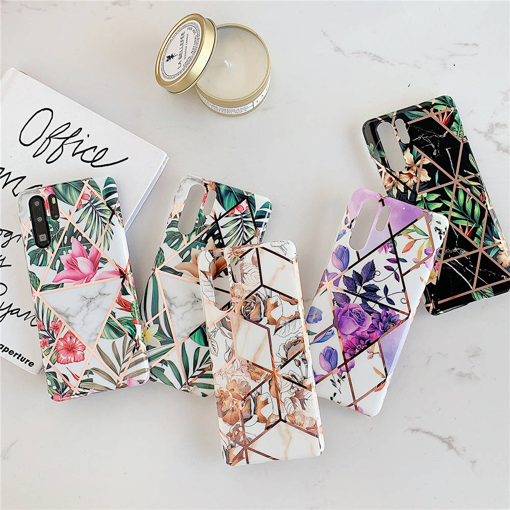 Cas de téléphone à fleurs