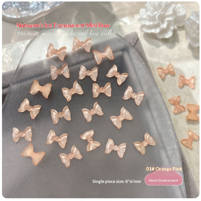 Accessoires d'art à clous en résine à arc transparent de 50 pièces