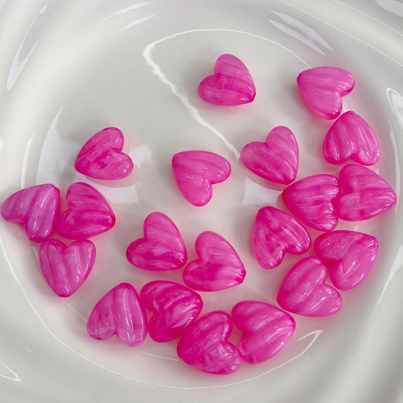 Perles de coeur en acrylique à deux tons