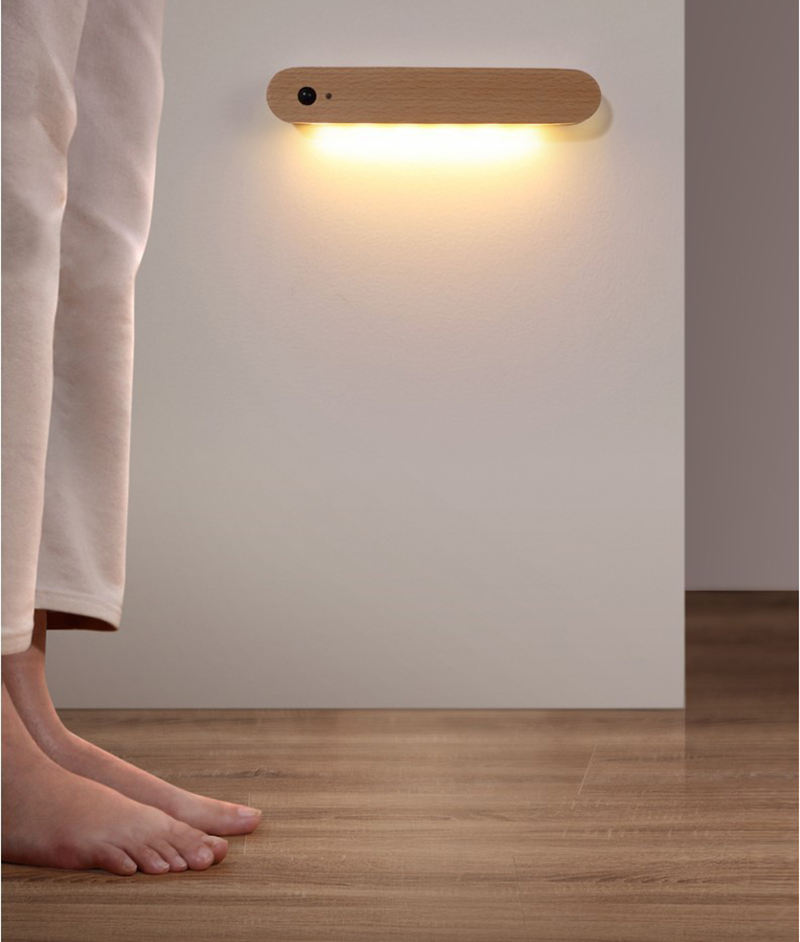 Simple hêtre corps humain induction lampe chambre à coucher intelligent contrôle de la lumière Led Armoire Magn