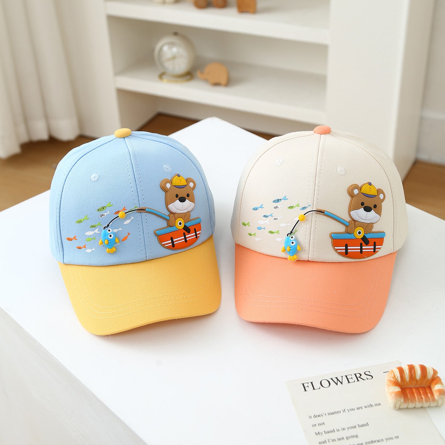 L'été de la pêche à la caricature pour enfants Teddy Bear Patchwork Cap de baseball pour bébé convient à Outd