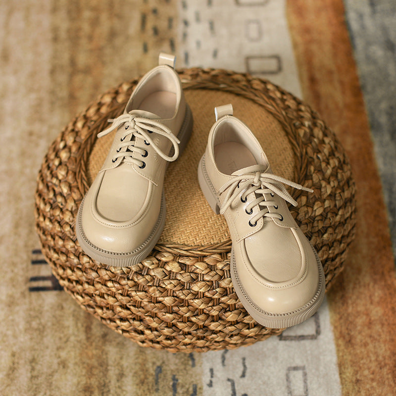 Chaussures polyvalentes en cuir souple de style britannique pour femmes