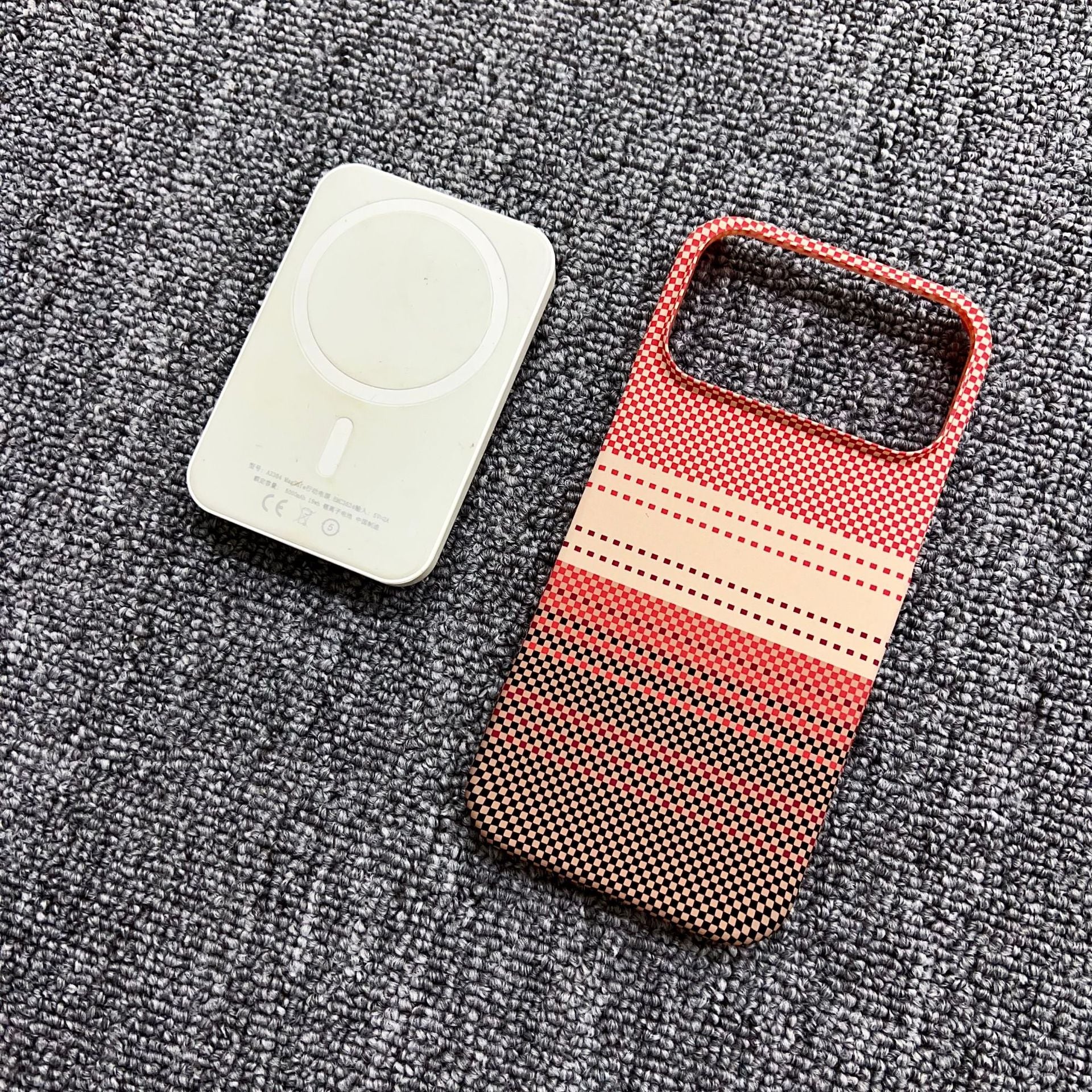 Kevlar modèle de boîtier de téléphone magnétique en fibre de carbone