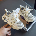 Sneakers à mailles creuses simples de mode pour garçons