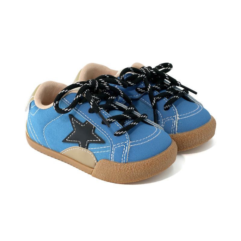 Petits enfants et enfants sneakers pour les filles