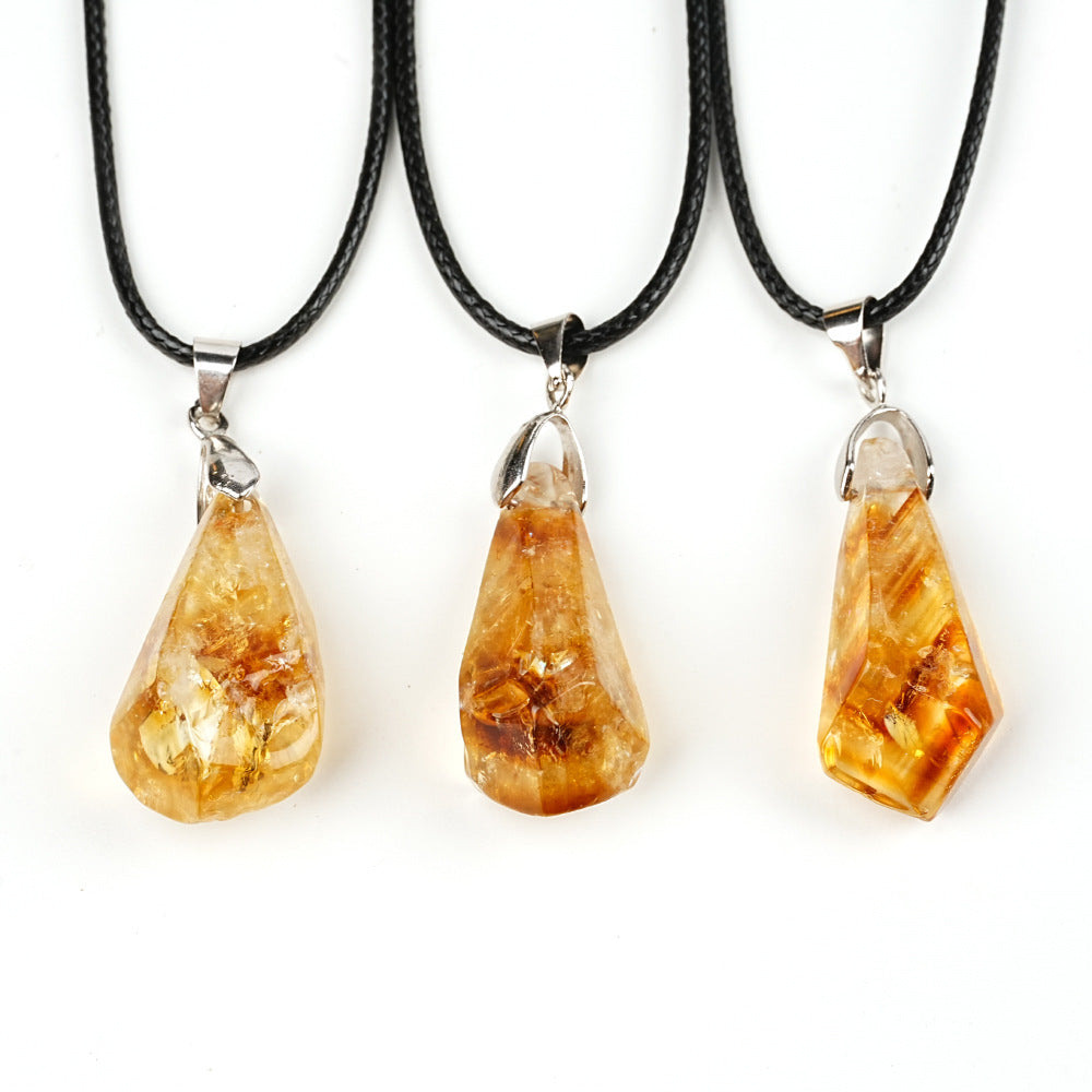 Pendentif naturel en grappe de citrine Collier irrégulier en pierre brute
