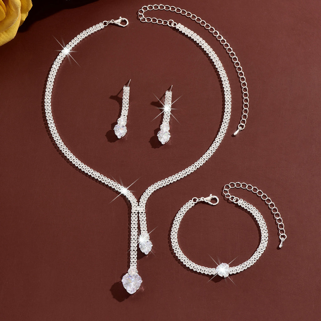 Collier de coeur en cristal ultra brillant et mode