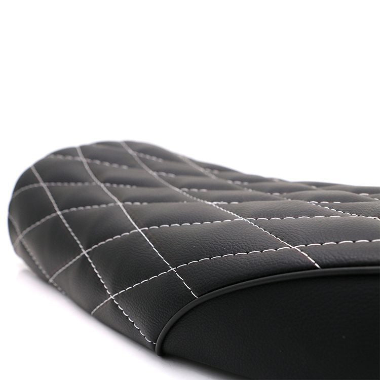 Retro coussin en diamant modifié pour coussin moto