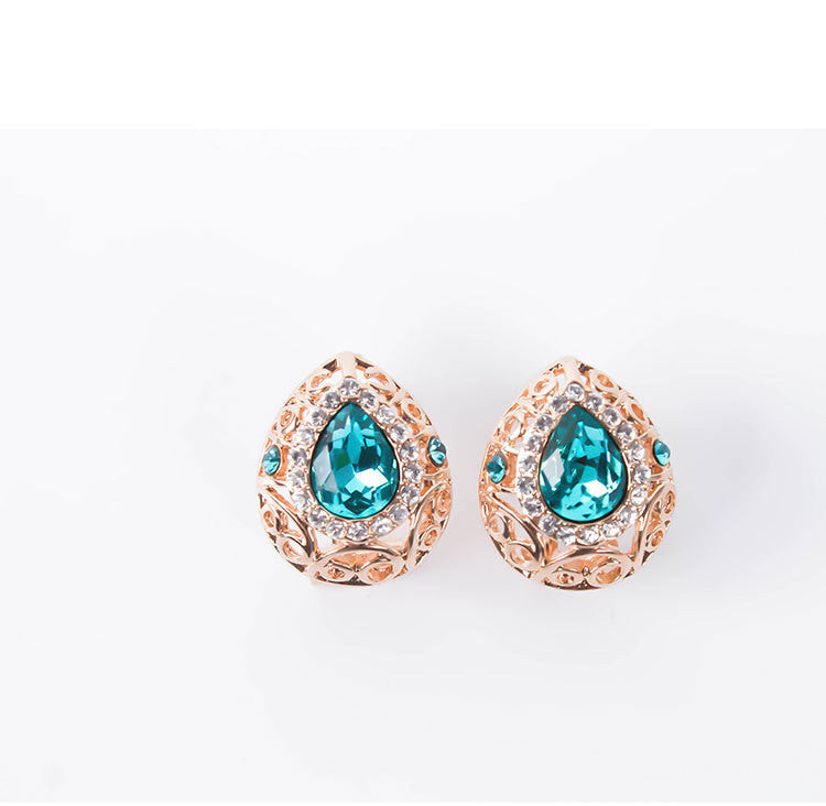 Ensemble de bijoux à motifs creux