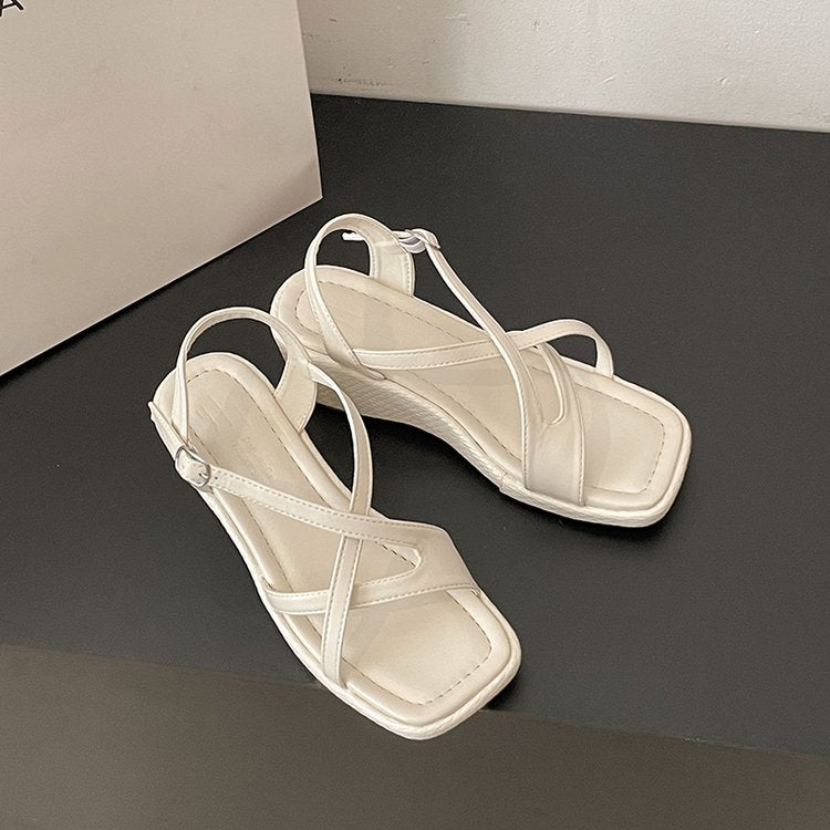 Sangle d'été pour femmes Crisscross Sandales de haies ouvertes