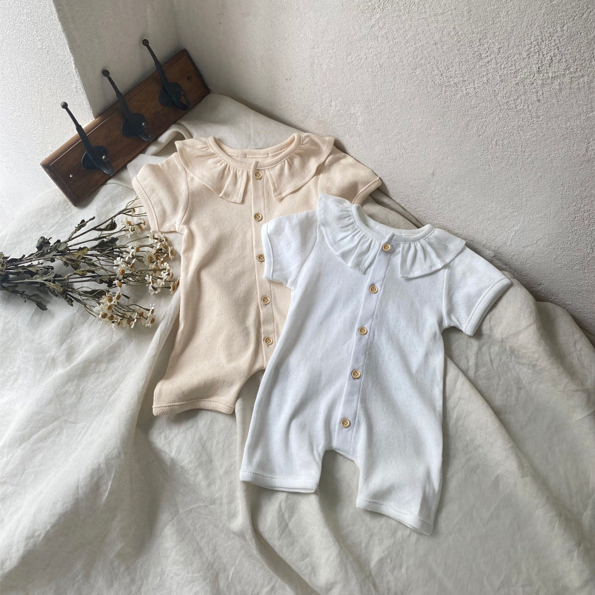 Lotus-feuille Col Romper pour les petites filles et les petites filles
