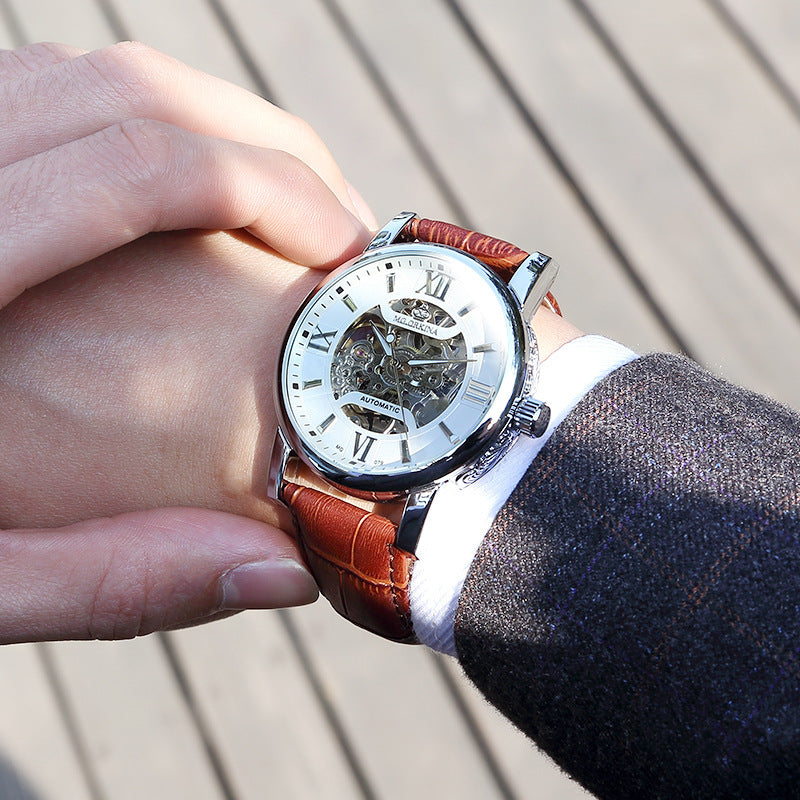 Montres mécaniques mécaniques tissées en mesh pour hommes