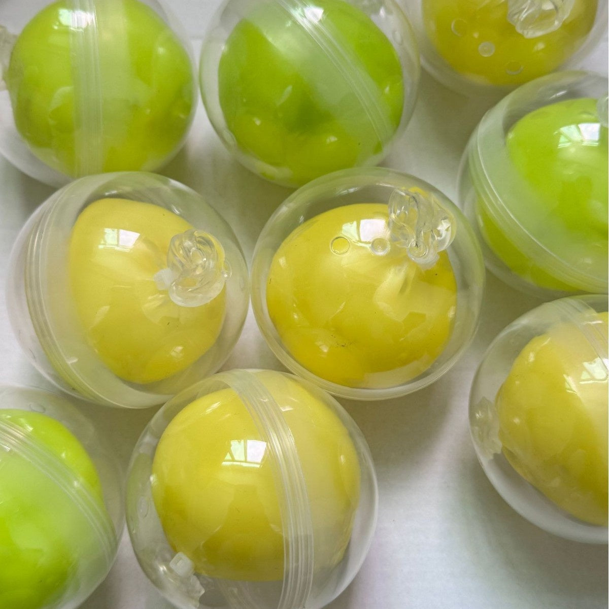 Bricolage anti-stress Toy Ballsqueez-le pour une sortie d'énergie pent-up
