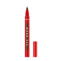 Crayon de sourcils façonnant la crème des sourcils