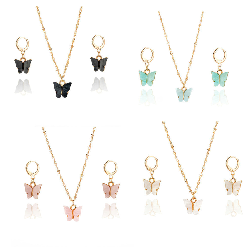 Boucles d'oreilles et colliers acryliques couleur