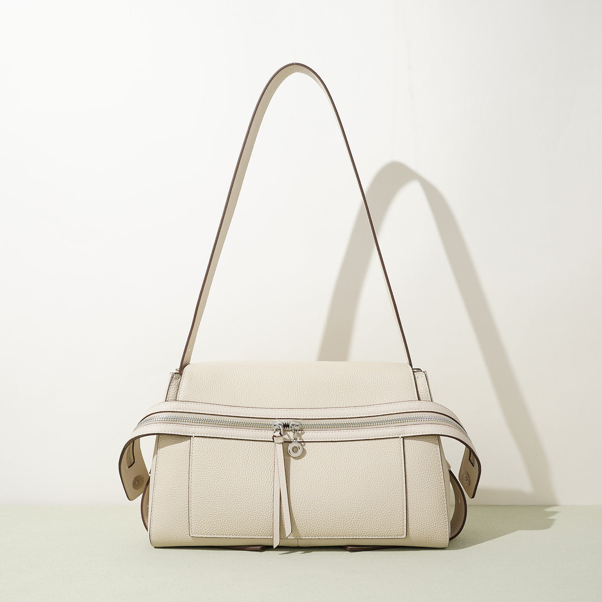 Sac à épaule polyvalent minimaliste
