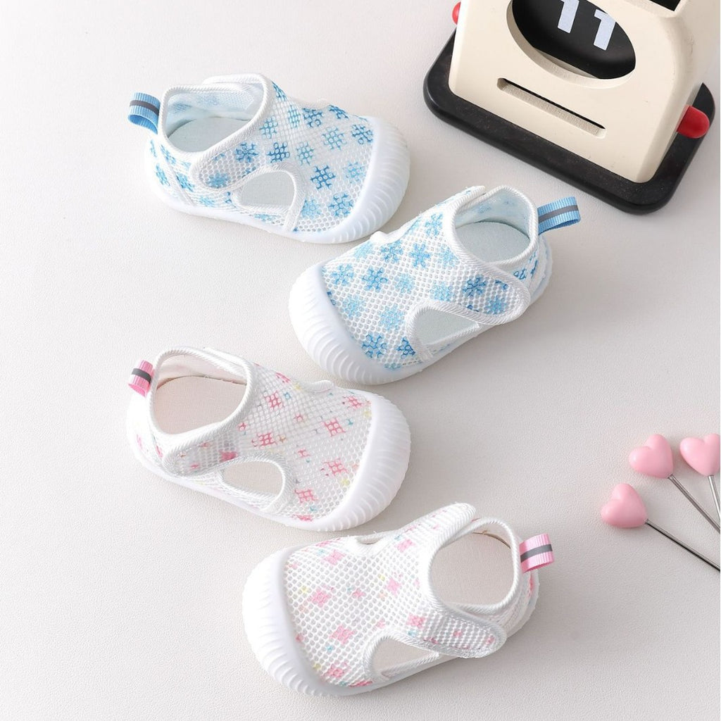 Chaussure d'été pour bébés sans glissade