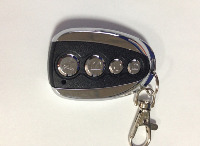 Sans fil noir métal coque quatre boutons copie télécommande