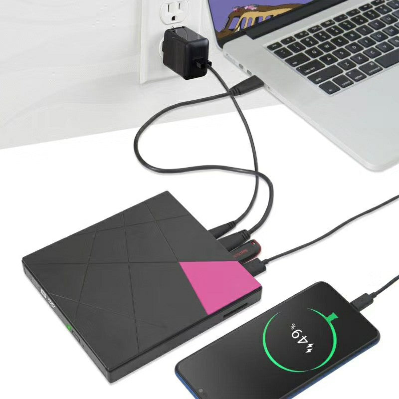 Le graveur de DVD externe USB est livré avec un lecteur de carte