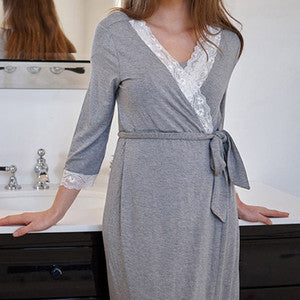 Vêtements de nuit pour femmes enceintes