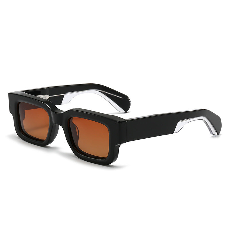 Lunettes de soleil tendance Hommes et Femmes