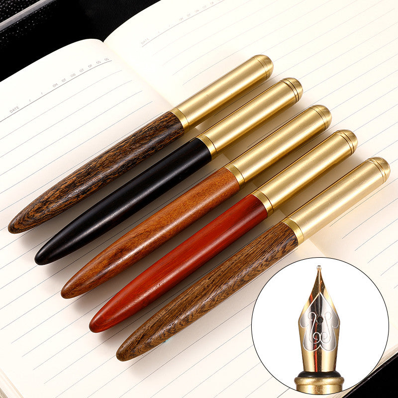Stylo de fontaine d'affaires