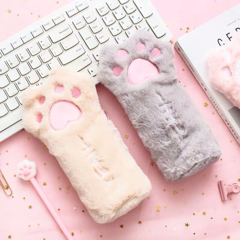 Mignon sac de patte de chat en peluche
