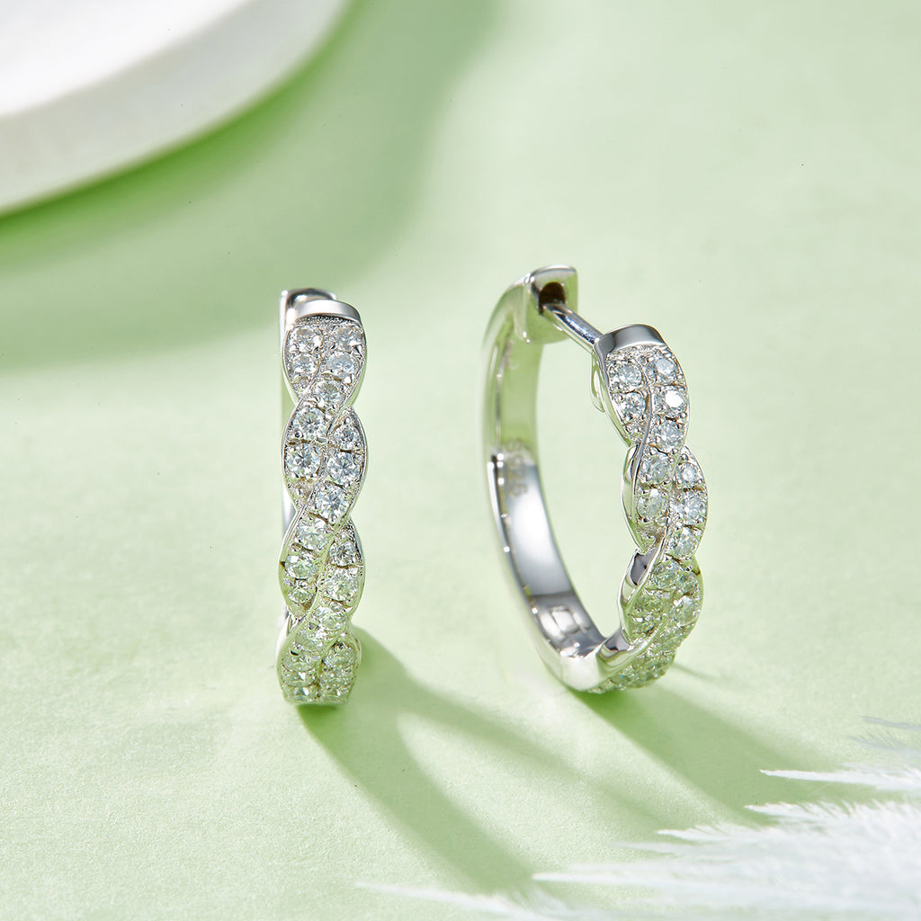 3.6g S925 Boucles d'oreilles en mossanite en argent sterling Boucles d'oreilles en boucles torsadées 17 mm avec GRA