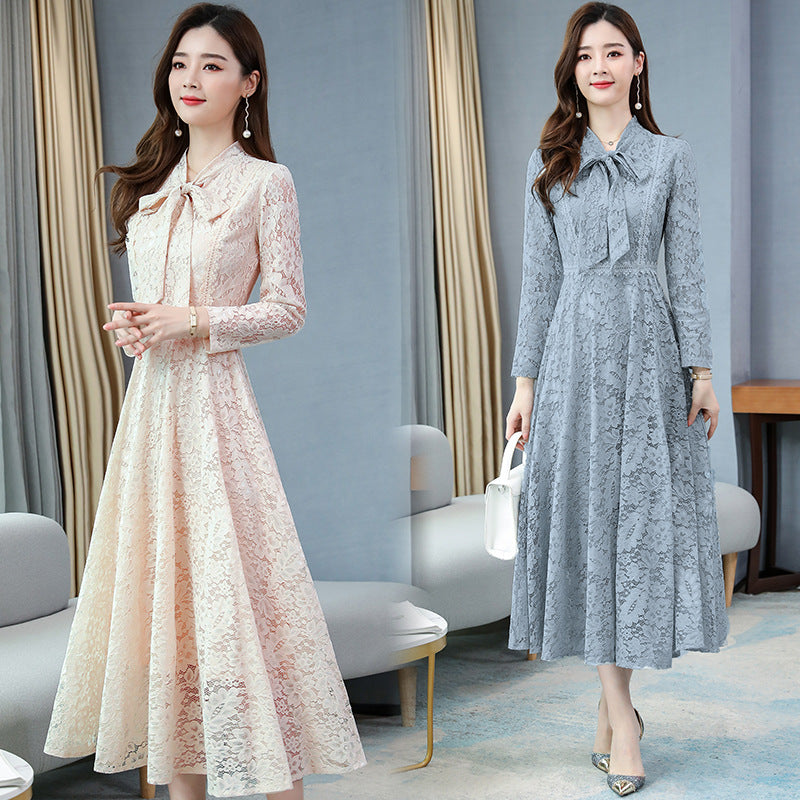Robe de dentelle à manches longues pour femmes