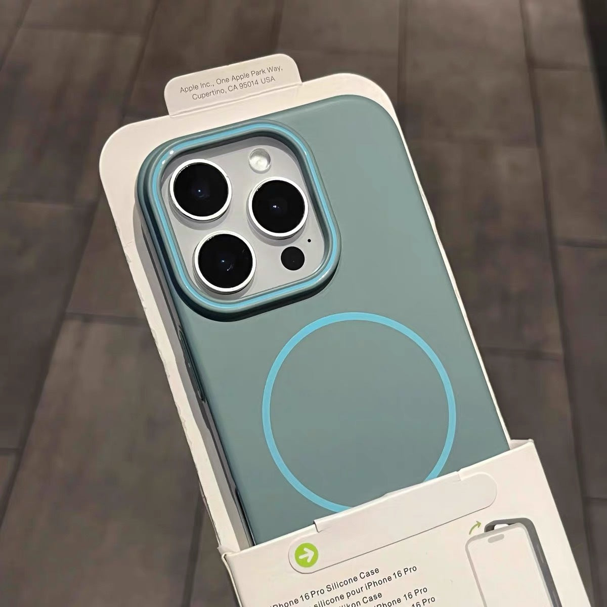 Fine Circle Magnetic Phone Case Grosted Hard Shell